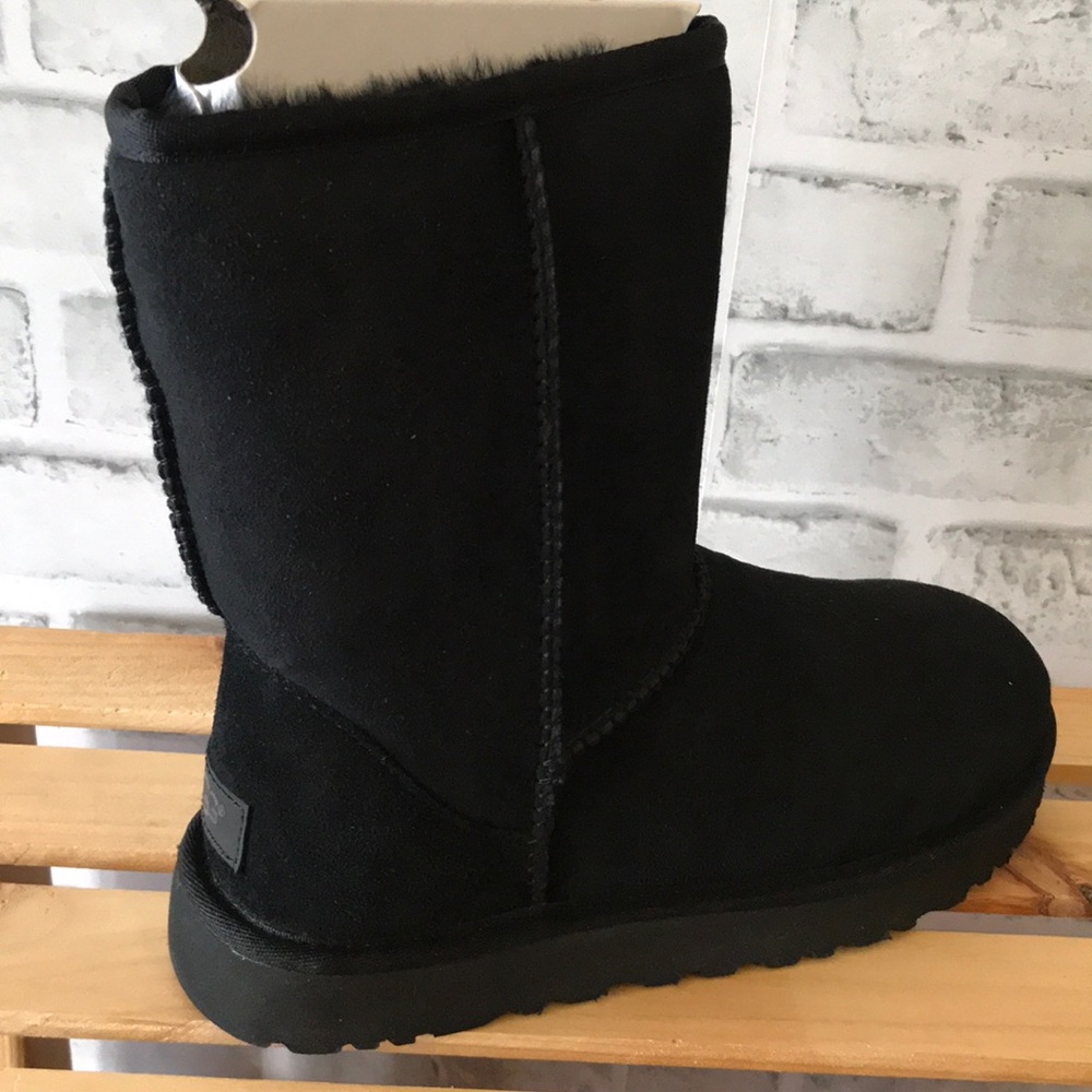 Ugg women boots